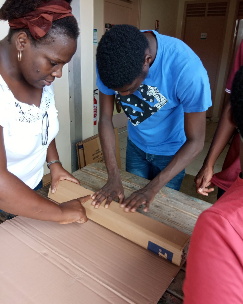 L'atelier de Nephtowach - Juliette Hutin